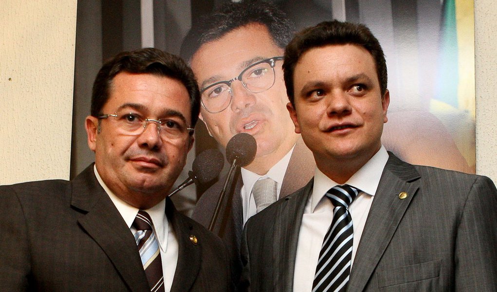 Instalada, CPMI do Cachoeira pede documentos à PGR e STF