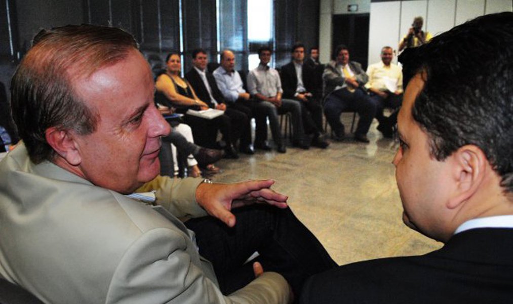 Paço reúne tropa e reforça “companheirismo” do PMDB