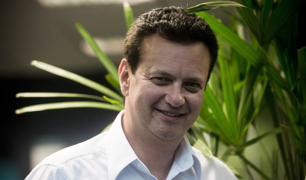 Ufa! Justiça desbloqueia bens de Kassab