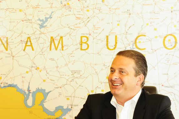 A Merval, Eduardo Campos critica o "jogo do PT"
