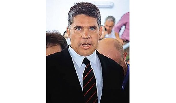 Angolano mediou doação de Cachoeira a Lula