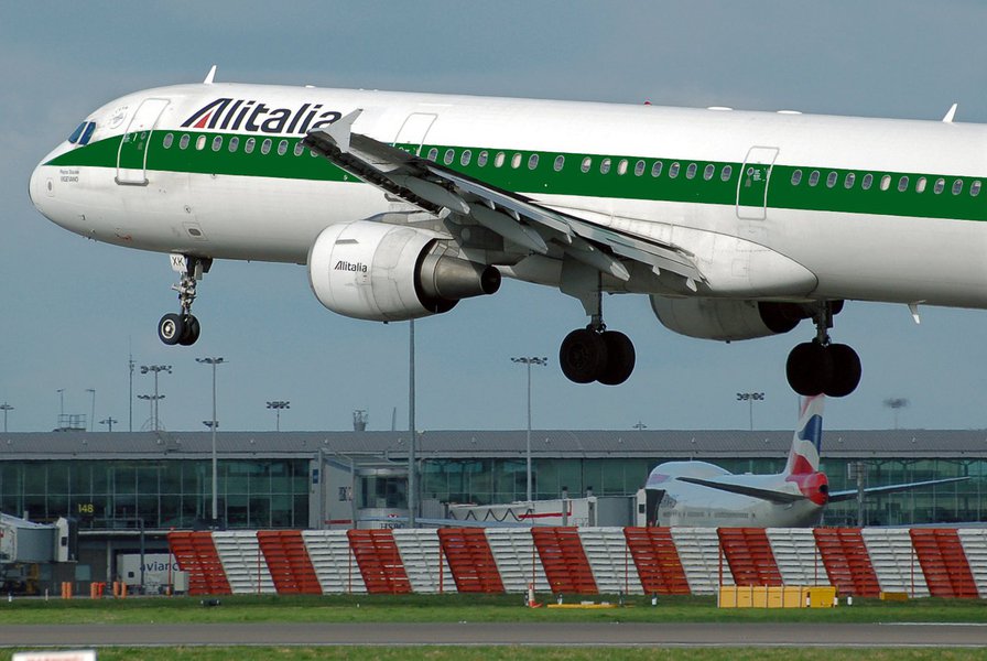 Alitalia pode ser comprada pela Air France