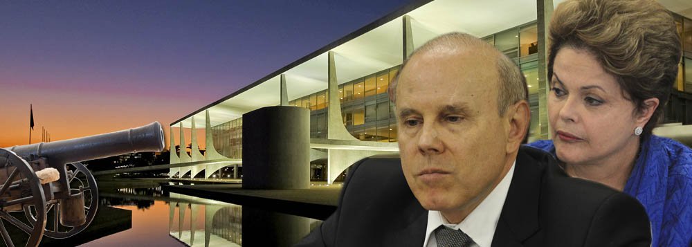 Ataque em massa a Mantega parece ser organizado