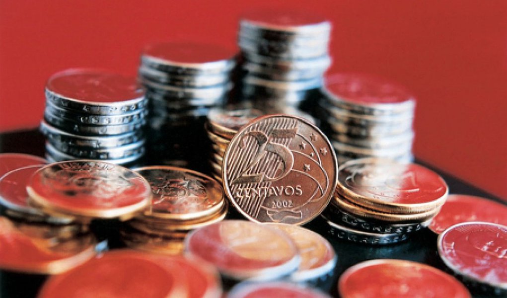 Analistas mantêm projeções de inflação para este ano e 2013