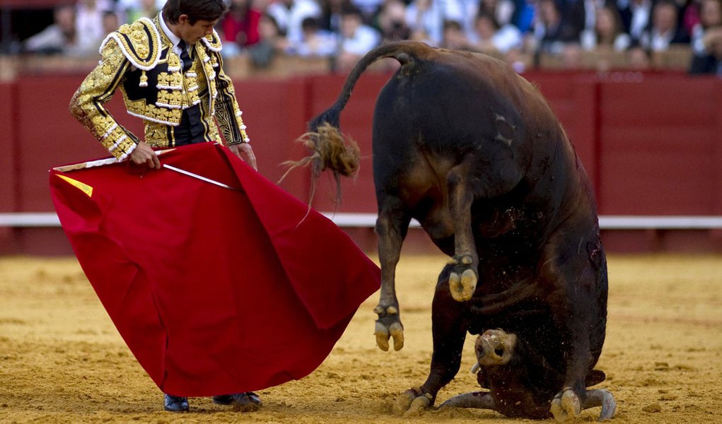 Recessão se agrava na Espanha e bancos devem separar créditos podres