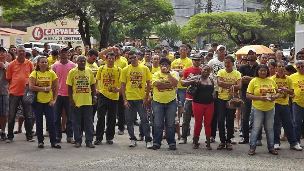 Acaba greve dos servidores da administração geral