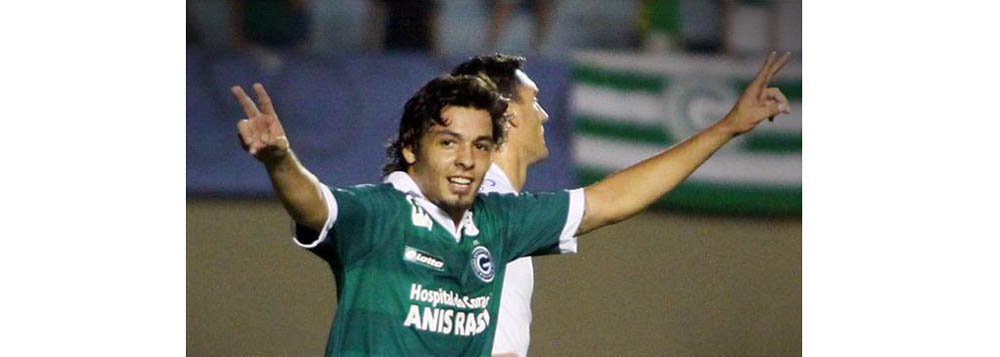 Estrelas vão embora e Goiás sofre para contratar