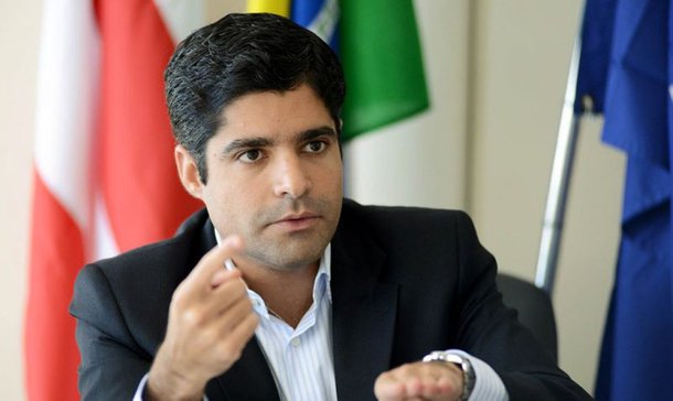 ACM tem 55% de preferência para o Governo da Bahia