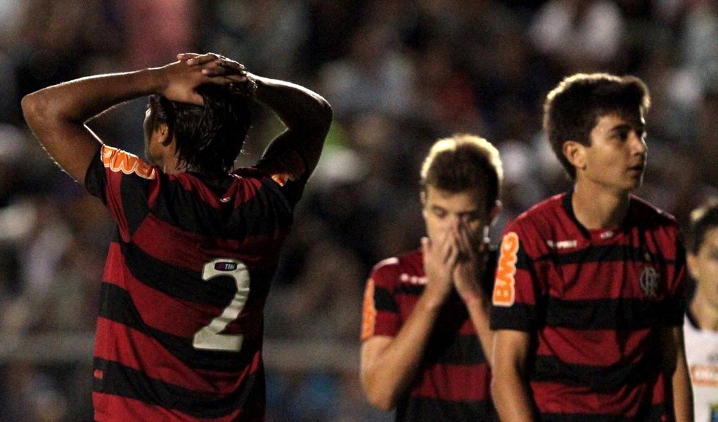 Atual campeão, Flamengo cai na primeira fase da Copinha