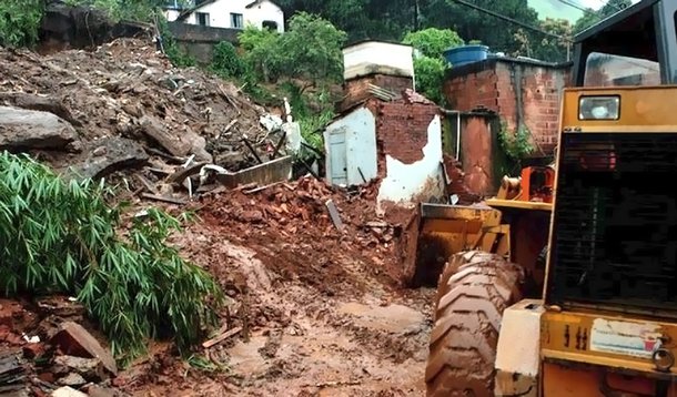 Sobe para 12 número de mortos em Sapucaia, no Rio