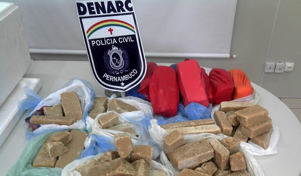 Um milhão de pedras de crack fora das ruas
