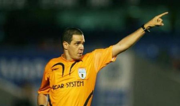 Juiz denuncia apito amigo pró-Corinthians