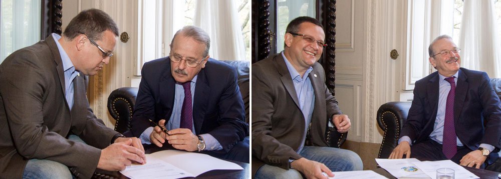 Após encontro, Tarso diz que PSB não deixará o governo