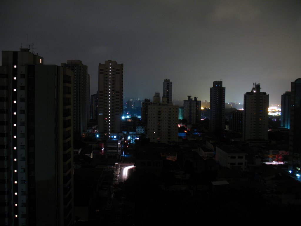 Estadão vê Brasil condenado a apagões