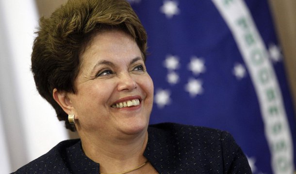 Fim de férias: Dilma retorna a Brasília