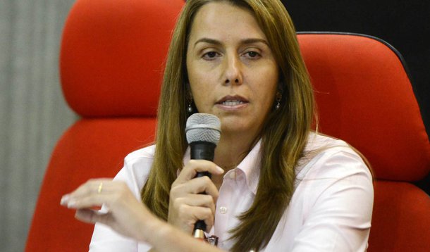 Presidente do Flamengo não garante permanência de R10