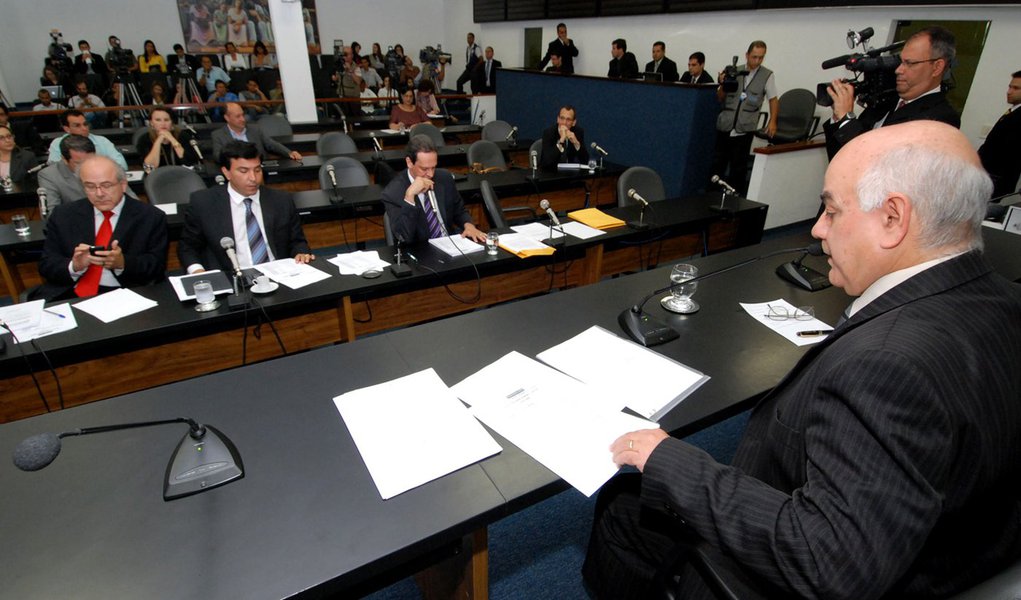 CPI retoma trabalhos com três depoimentos hoje