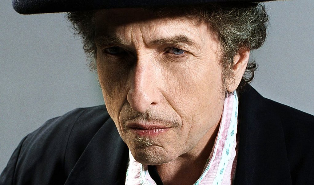 Cai jornalista que inventava frases de Bob Dylan