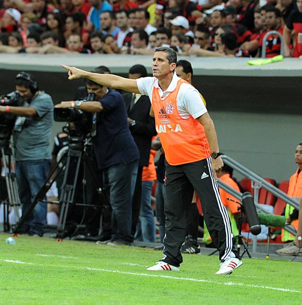 Jorginho não é mais treinador do Flamengo