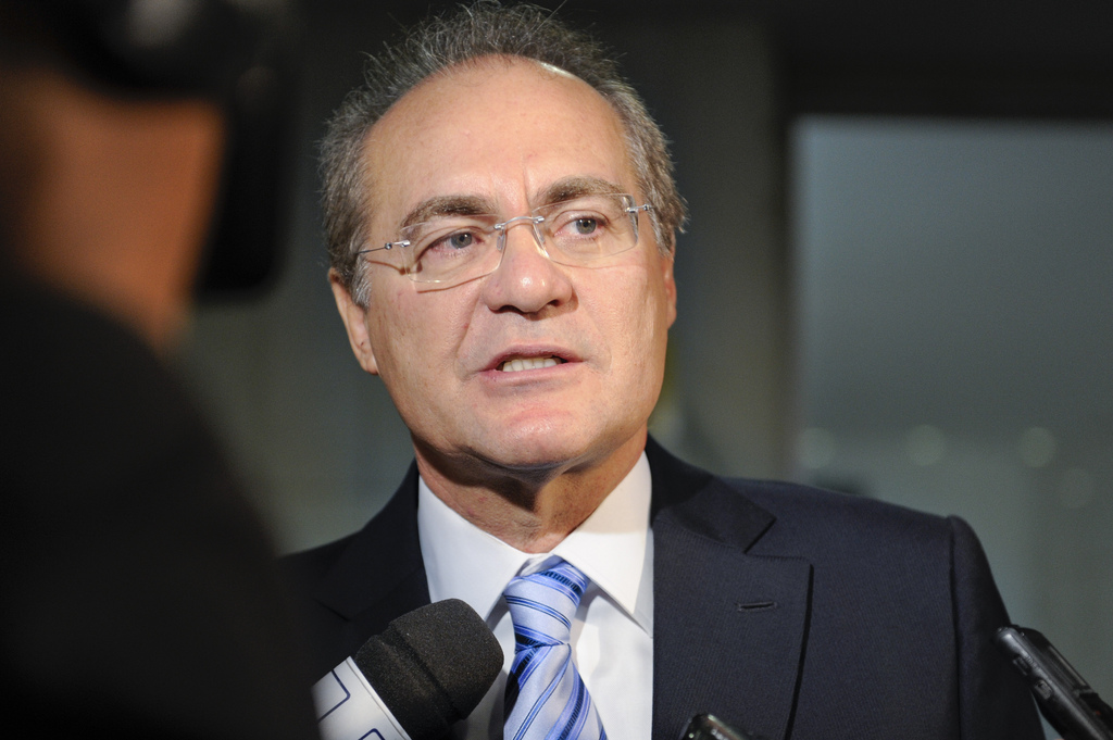 Renan: PEC dos tribunais "contém erro formal"