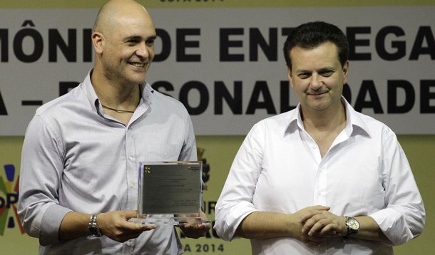 Marcos é homenageado pela prefeitura de São Paulo