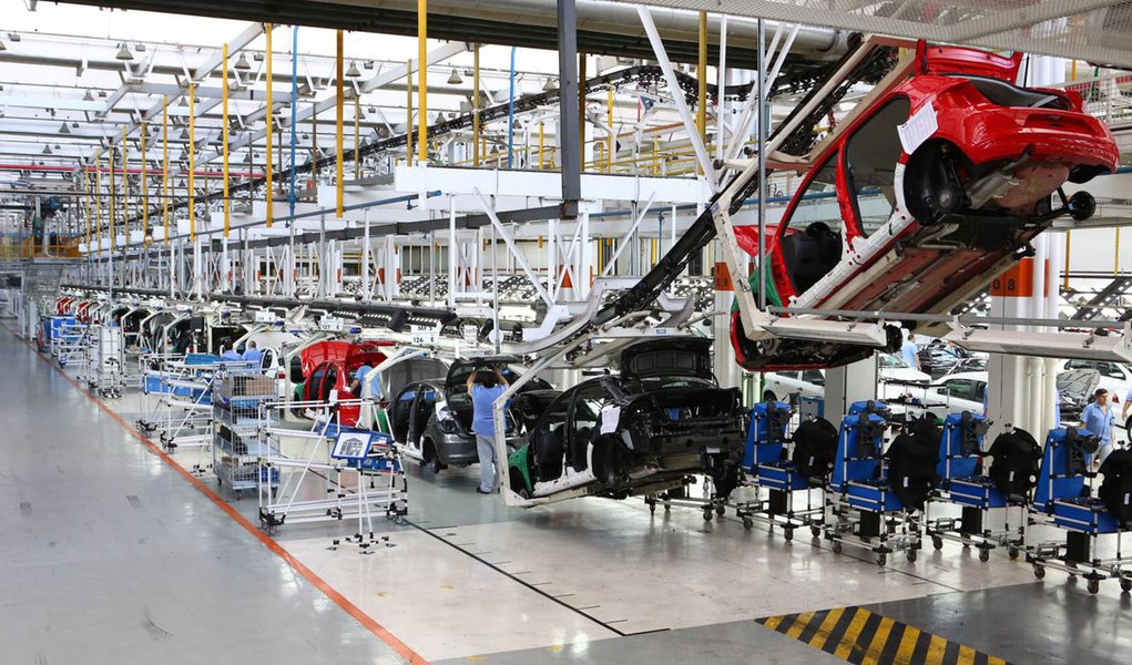 Governo prepara novo pacote para turbinar economia