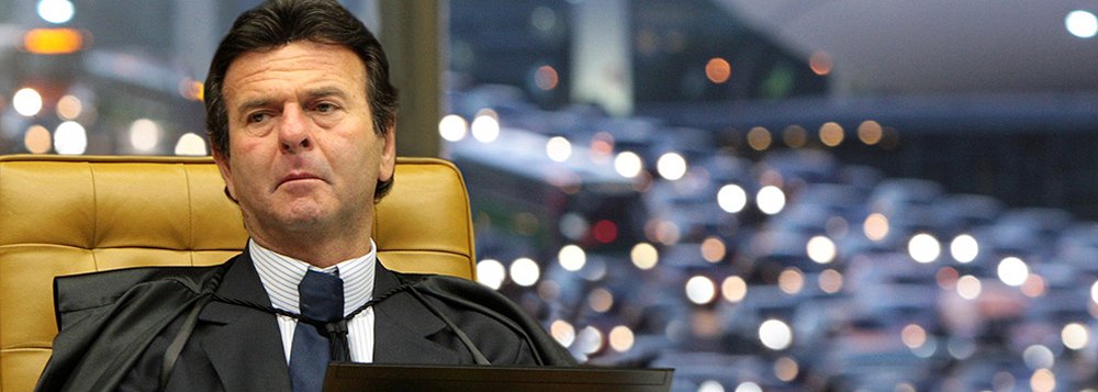 'Regulação da mídia é necessária à liberdade de expressão'