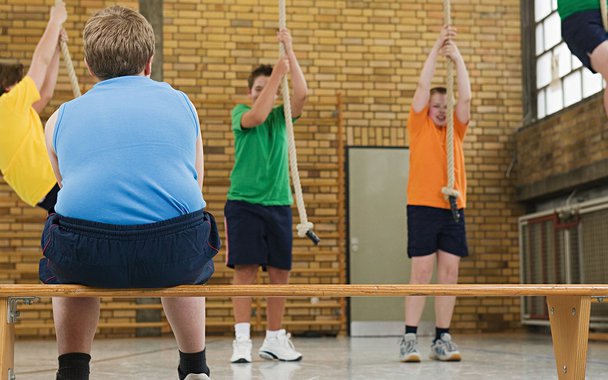 Jovem gordo. Como lidar com crianças e adolescentes obesos