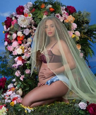 Beyoncé aparece nua e grávida em sessão de fotos