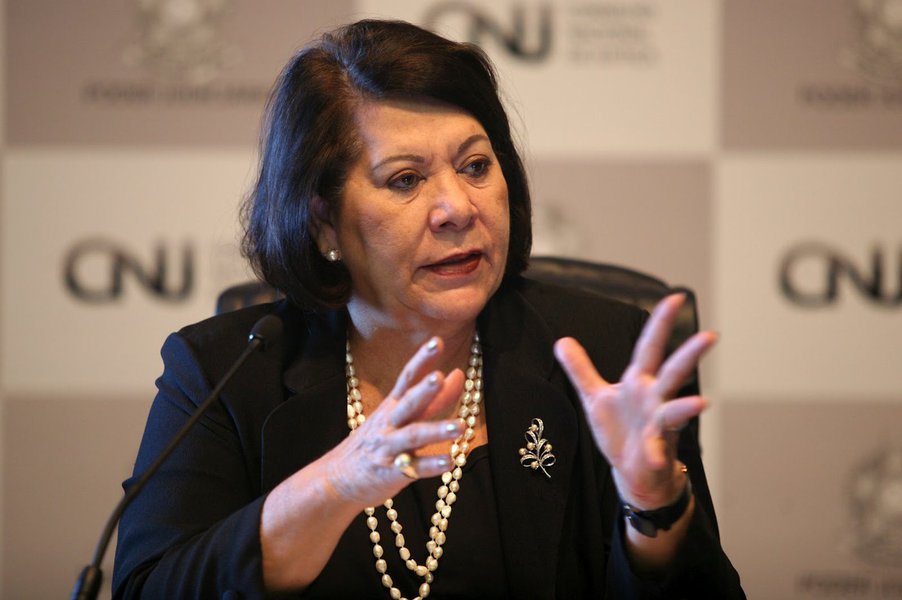 Eliana Calmon: 'a Lava-Jato já era e Toffoli vai soltar Lula em setembro'