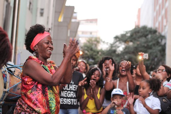 Mulheres negras marcham contra o racismo e a violência em Brasília