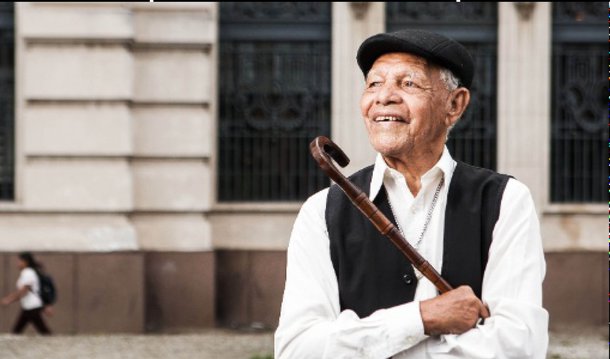 Aos 102, morre o músico e dançarino Bob Lester