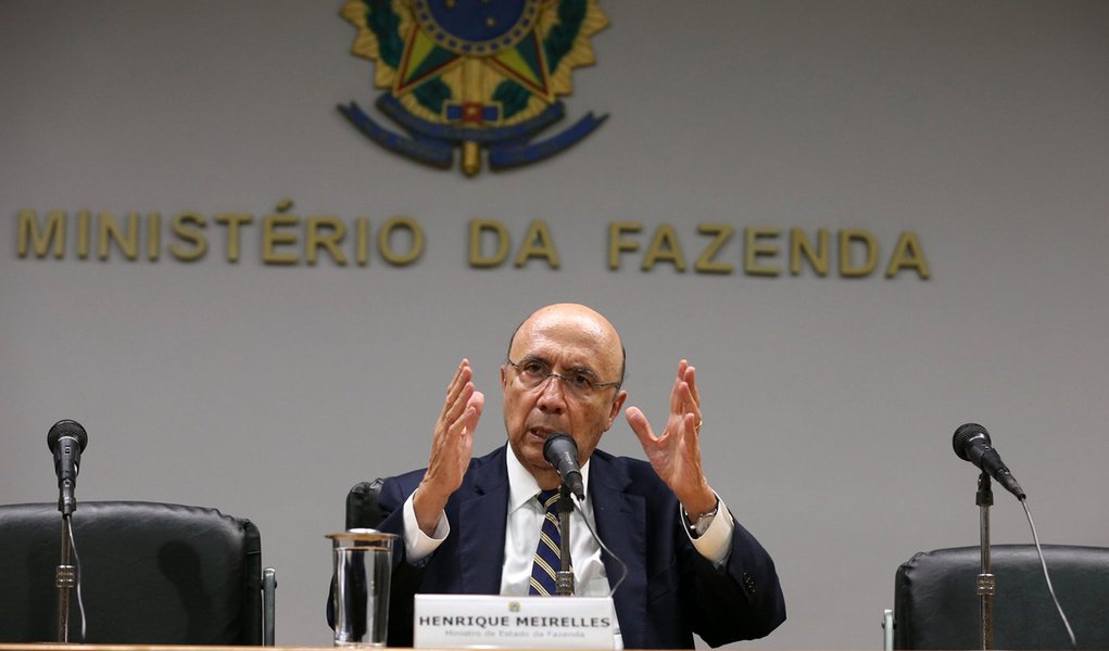 Tijolaço: o rombão de Meirelles prova que só cortar não resolve