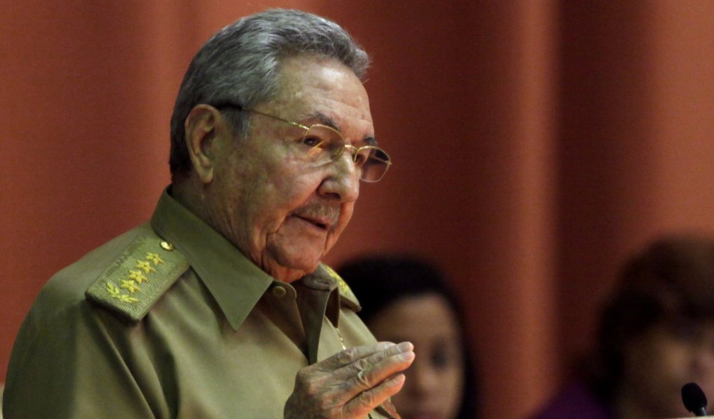 Cuba aciona Exército para enfrentar o Zika vírus