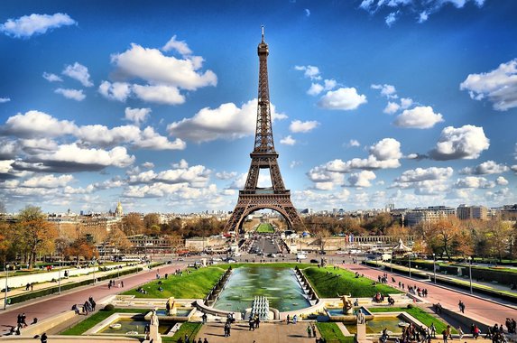Paris é o destino internacional mais desejado por viajantes de BH