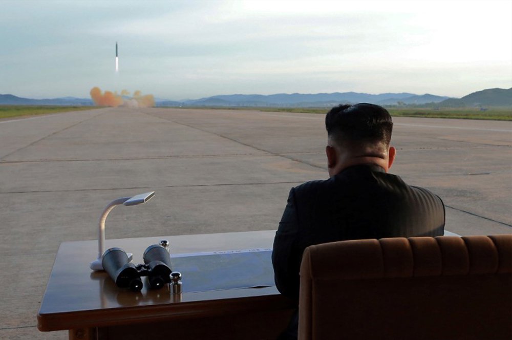 Coreia do Sul detém navio de Hong Kong que vendia petróleo a Pyongyang