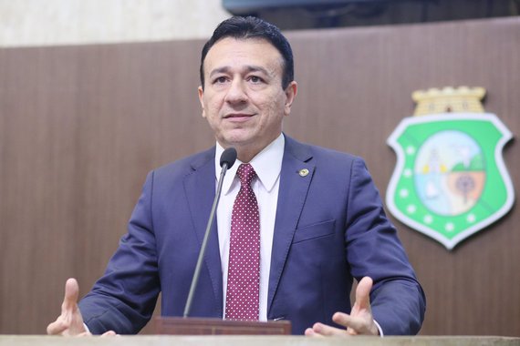 Deputado propõe isenção de IPVA para veículo novo no Ceará