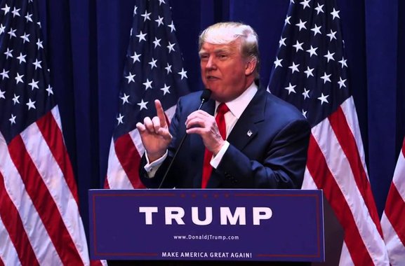 Trump assina projeto de lei para renovas programa de vigilância na internet da NSA