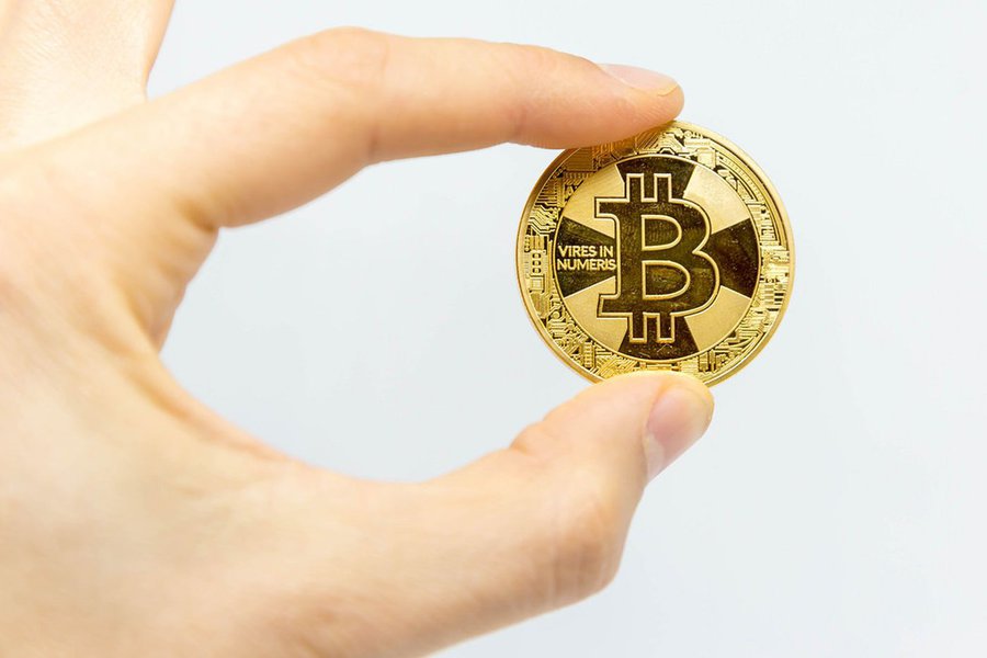 Bitcoins foram o grande fenômeno da tecnologia, diz Gilson Schwartz