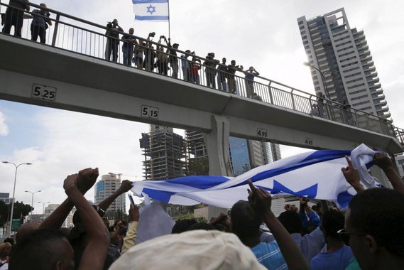 Israel dá prazo de 60 dias para imigrantes africanos deixarem o país