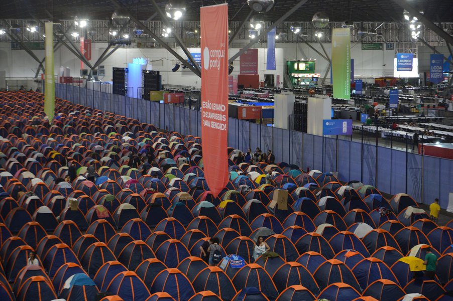 Campus Party não é só games: evento amplia possibilidade de negócios para jovens empreendedores