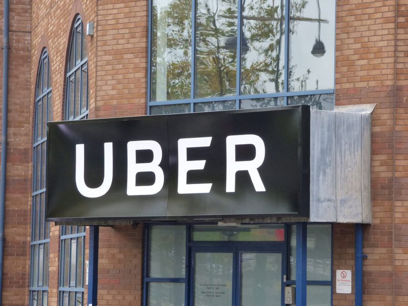 Uber dobra investimentos na Índia após deixar Sudeste Asiático