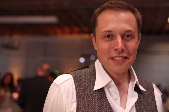 Página da SpaceX no Facebook sai do ar por desafio de Elon Musk no Twitter