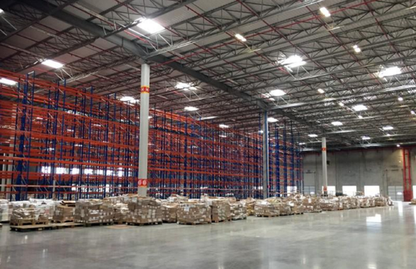 Amazon negocia galpão para ampliar negócios no Brasil e transfere logística para Cajamar, dizem fontes