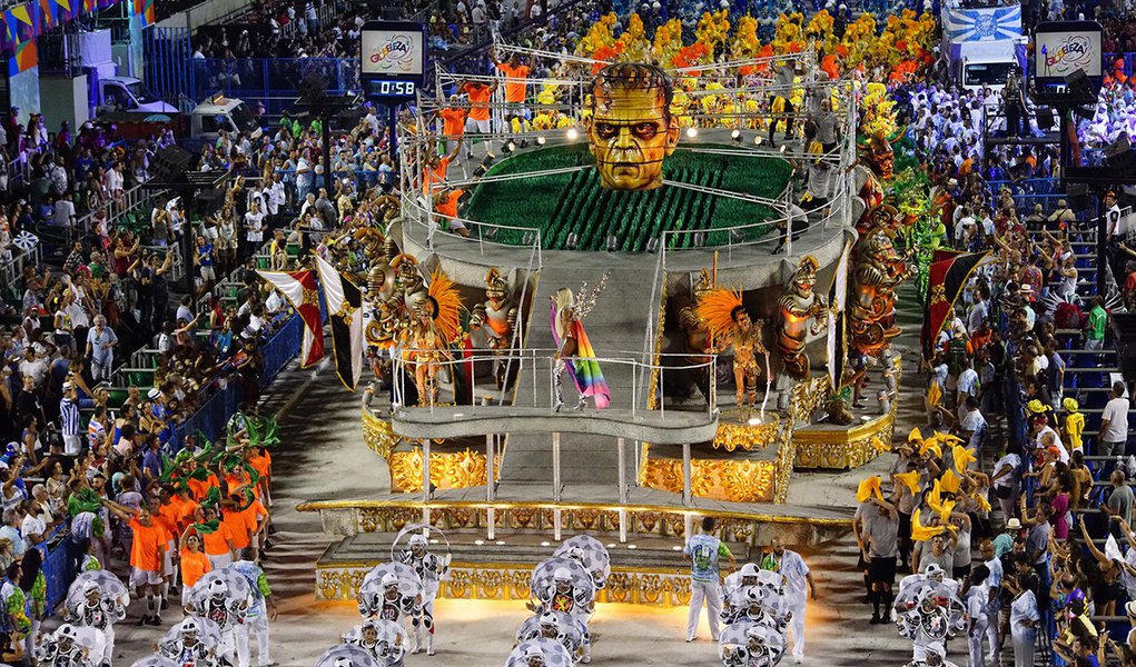 Filho de bicheiro da Beija-Flor teve ideia de enredo sobre corrupção