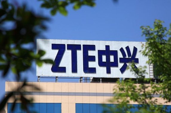 ZTE vê volta de lucro no 3º tri após prejuízo no 1º semestre por sanção dos EUA