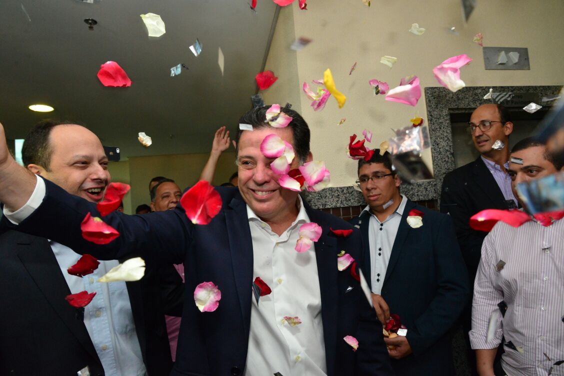 Nas redes, Marconi anuncia renúncia, em cumprimento à legislação