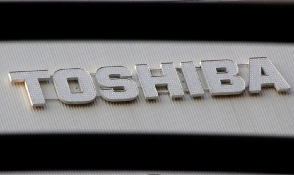 CEO da Toshiba rejeita cancelar negócio de US$18 bi, exceto por mudança relevante