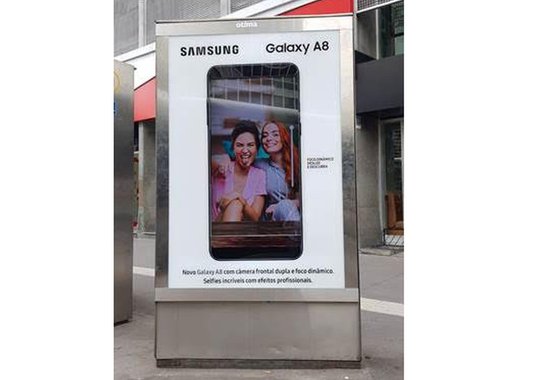 Samsung realiza ação para o Galaxy A8 na Avenida Paulista