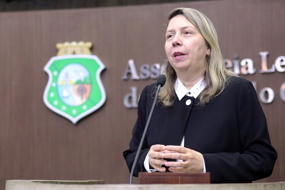 Rachel Marques: Não podemos aceitar uma condenação sem provas para tirar Lula da disputa 
